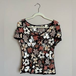Kenar sheer, crocheted flower blouse